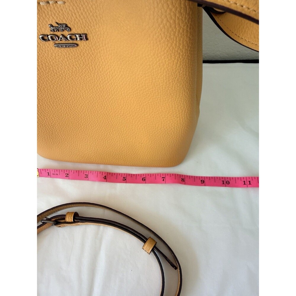 Coach Small Town Bucket Bag Mustard Yellow Pebble Leather Crossbody Shoulder - Picture 5 of 6